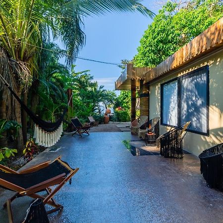 Ocho Artisan Bungalows (Adults Only) Tamarindo Zewnętrze zdjęcie