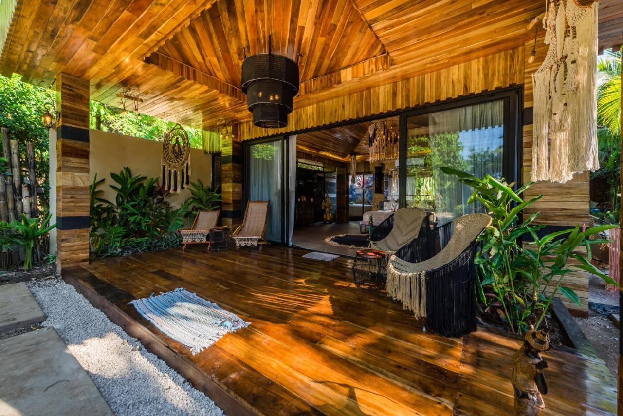 Ocho Artisan Bungalows (Adults Only) Tamarindo Zewnętrze zdjęcie