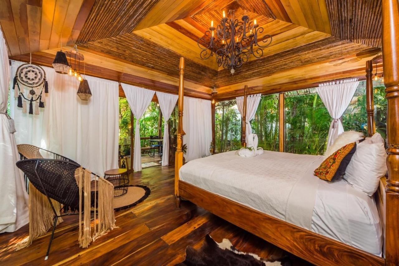 Ocho Artisan Bungalows (Adults Only) Tamarindo Zewnętrze zdjęcie