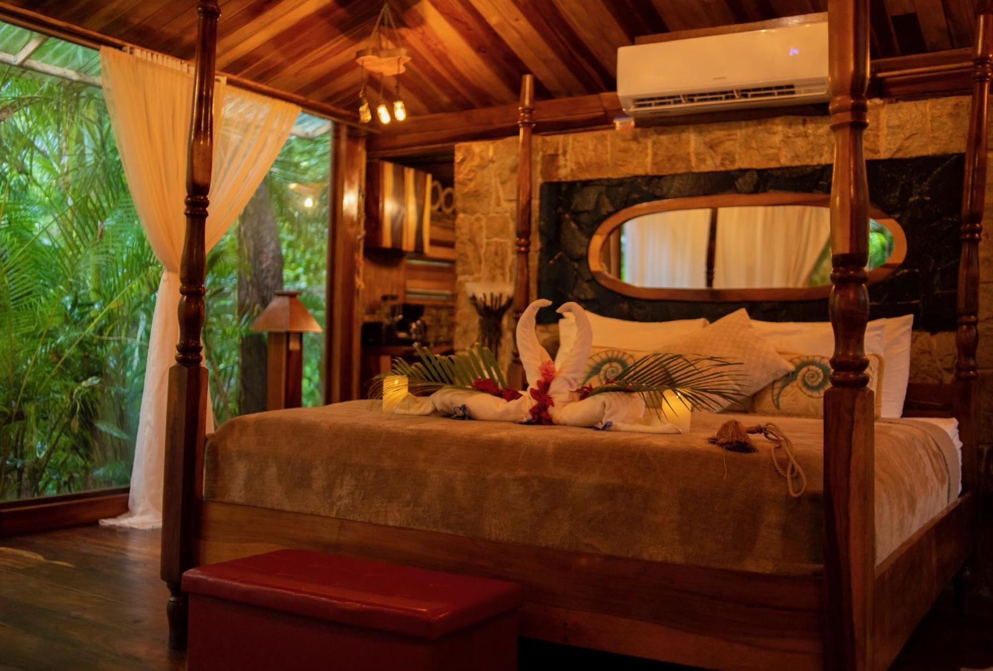 Ocho Artisan Bungalows (Adults Only) Tamarindo Zewnętrze zdjęcie