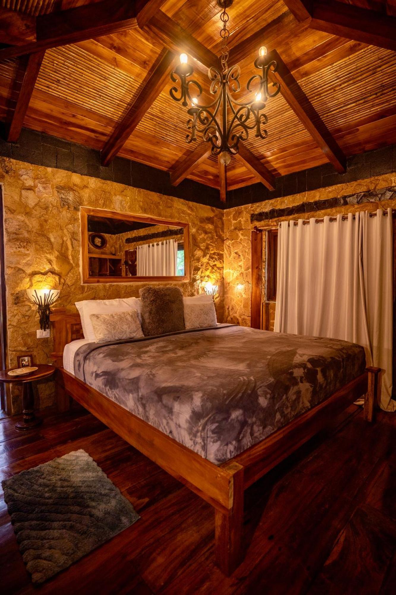 Ocho Artisan Bungalows (Adults Only) Tamarindo Zewnętrze zdjęcie