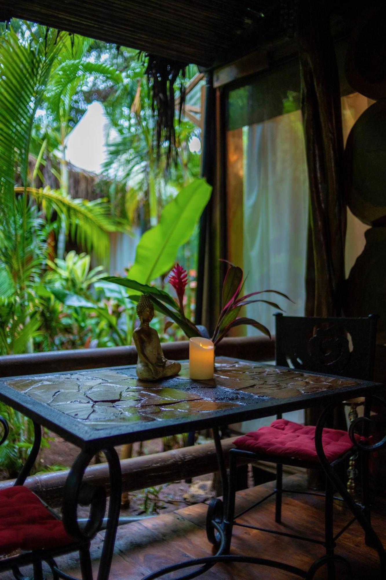 Ocho Artisan Bungalows (Adults Only) Tamarindo Zewnętrze zdjęcie