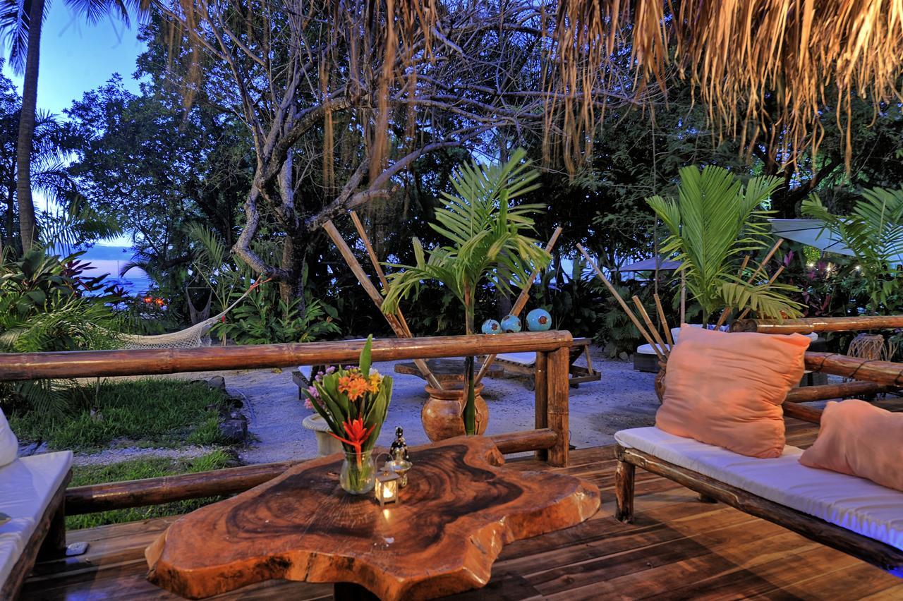 Ocho Artisan Bungalows (Adults Only) Tamarindo Zewnętrze zdjęcie